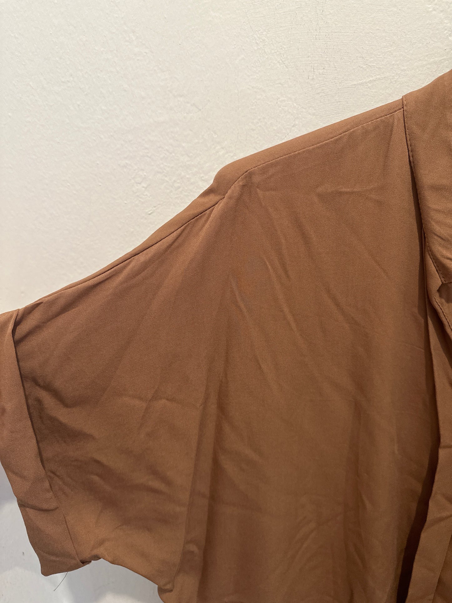 Shirt mit V-Ausschnitt