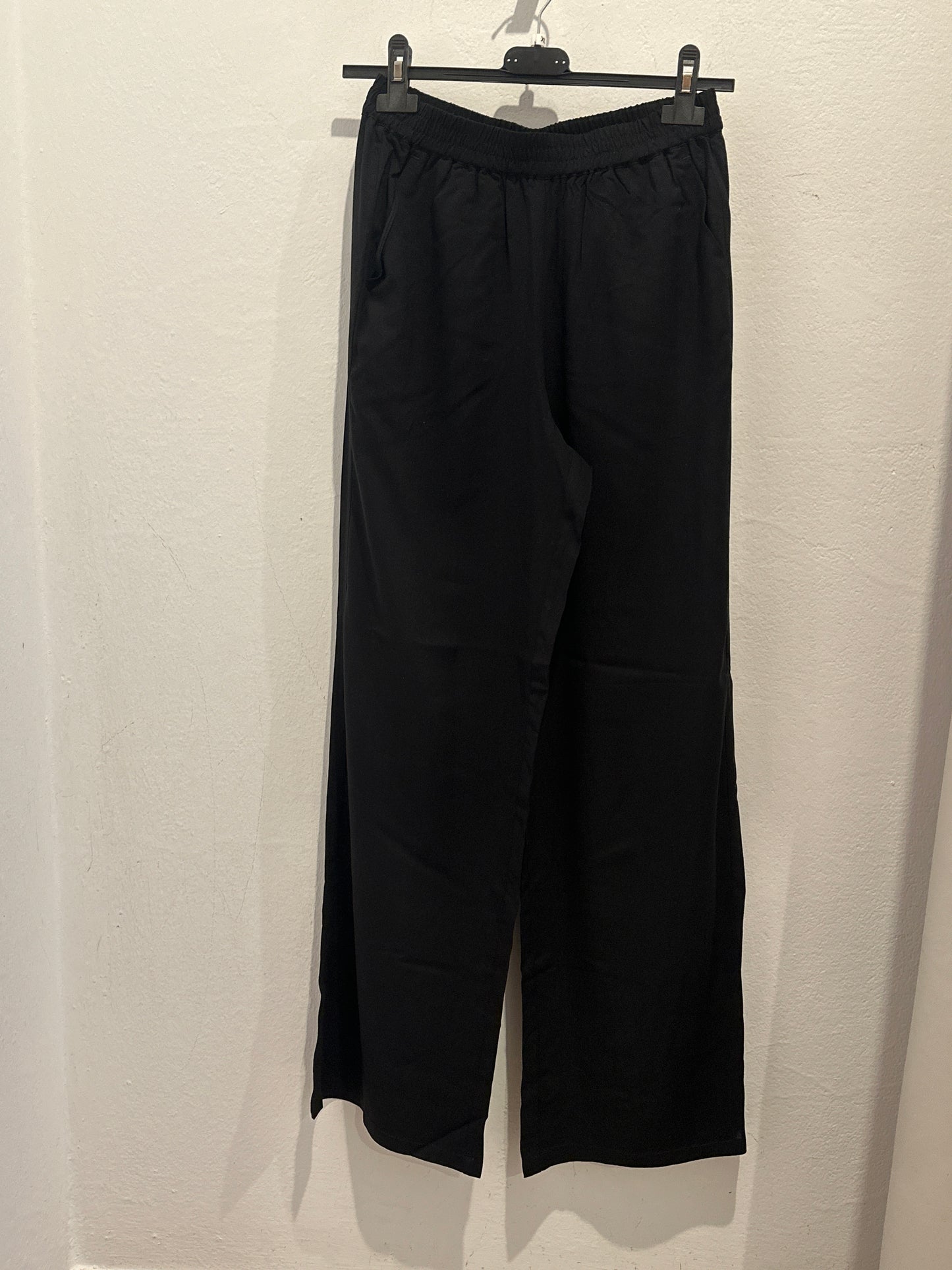 Stoffhose schwarz