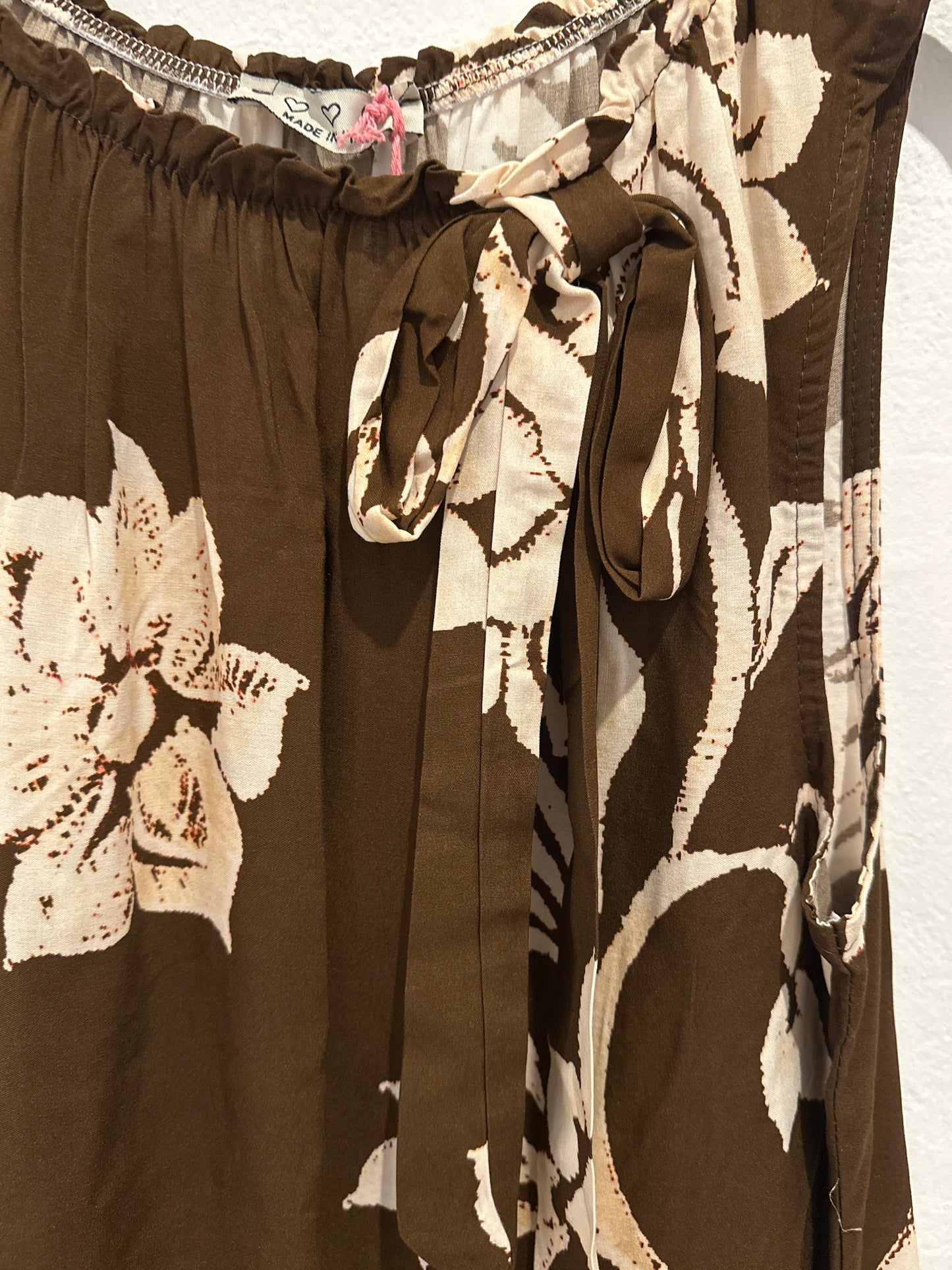 Shirt mit Blumenmuster und Schleife