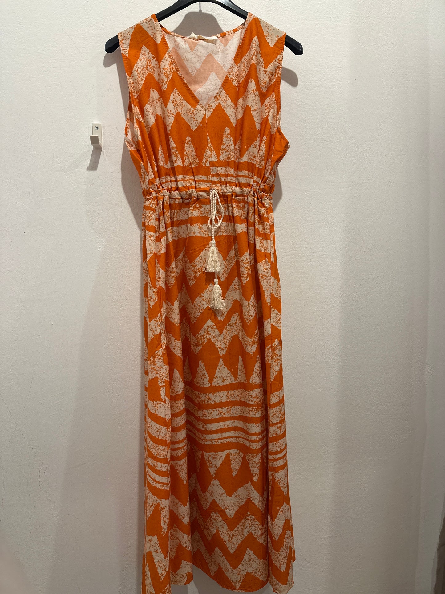 Kleid mit Muster und Zugband