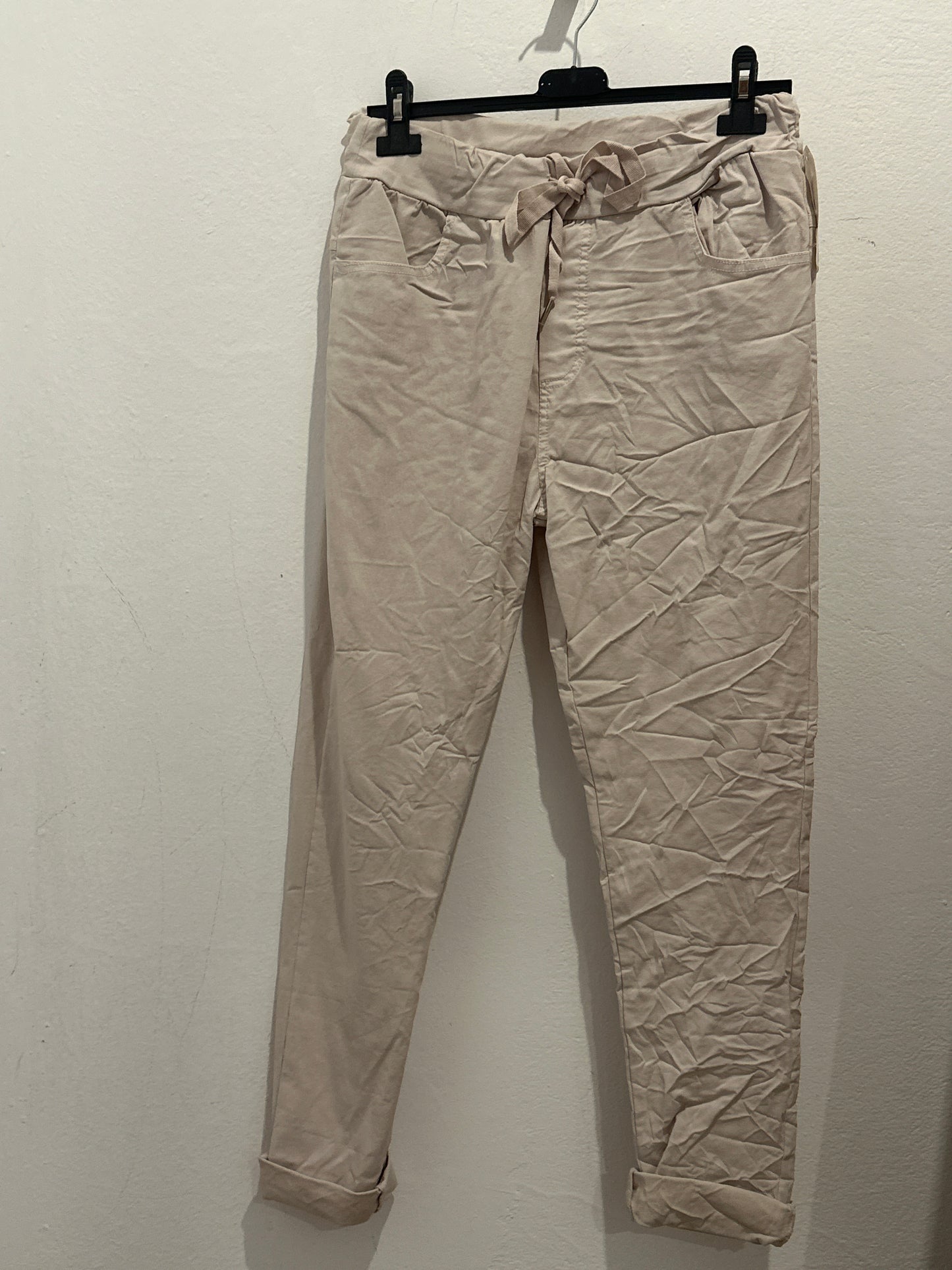 Hose mit Schnürbund