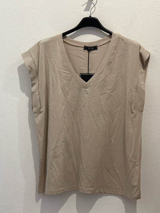 T-Shirt V-Ausschnitt