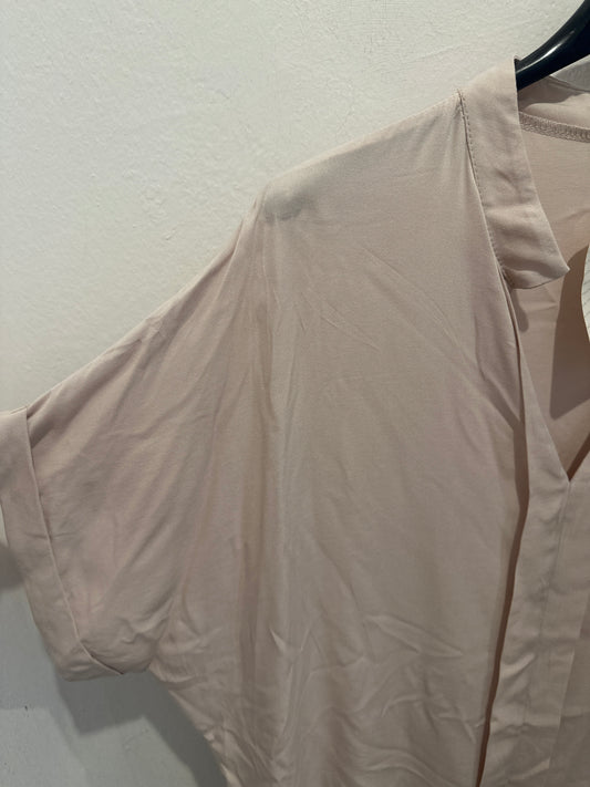 Shirt mit V-Ausschnitt