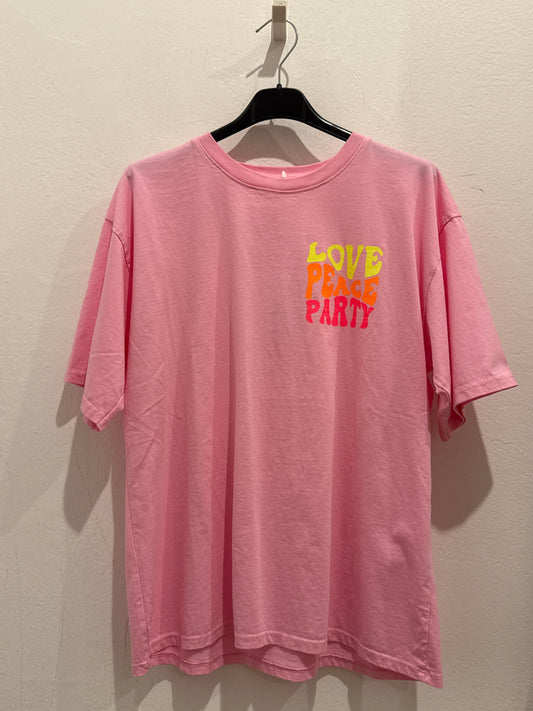 T-Shirt Love Peace Party
